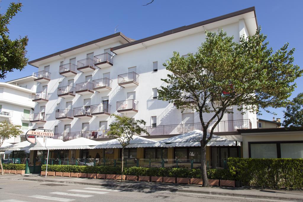 Albergo Dolomiti Lido di Jesolo Exterior photo